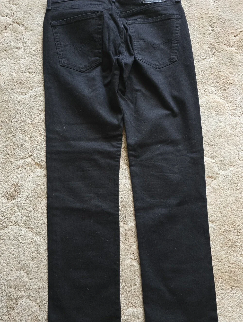 30X32 Black Levi's Men's Slim Straight Jeans